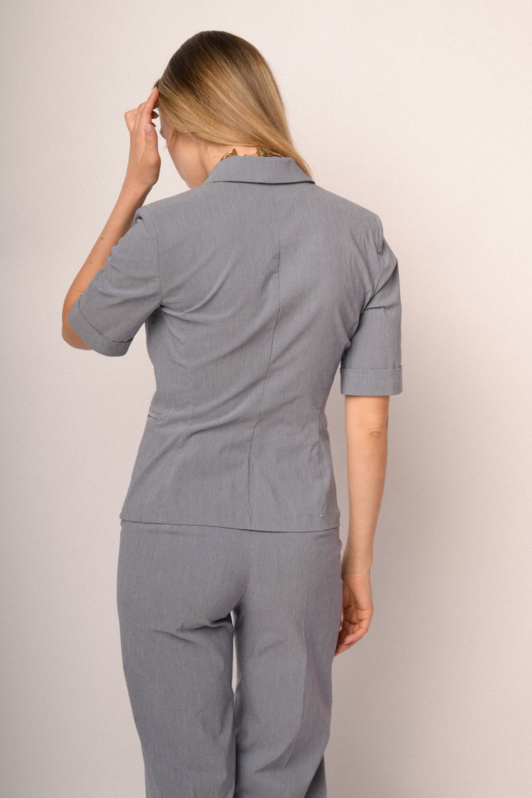 Blazer a maniche corte misto cotone a righe azzurre