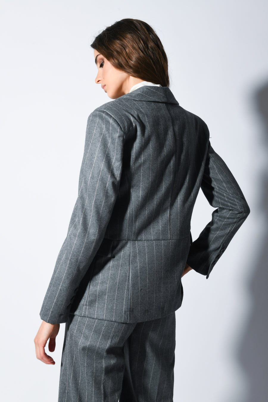 AA12FAGR-23_3_3_93811efe-5d82-4e4e-8d64-0772ac5ab18f