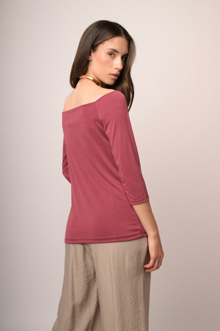 Maglia con scollo shiffer