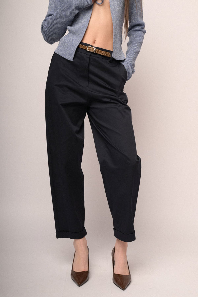 Pantaloni chino in cotone blu con cintura intrecciata