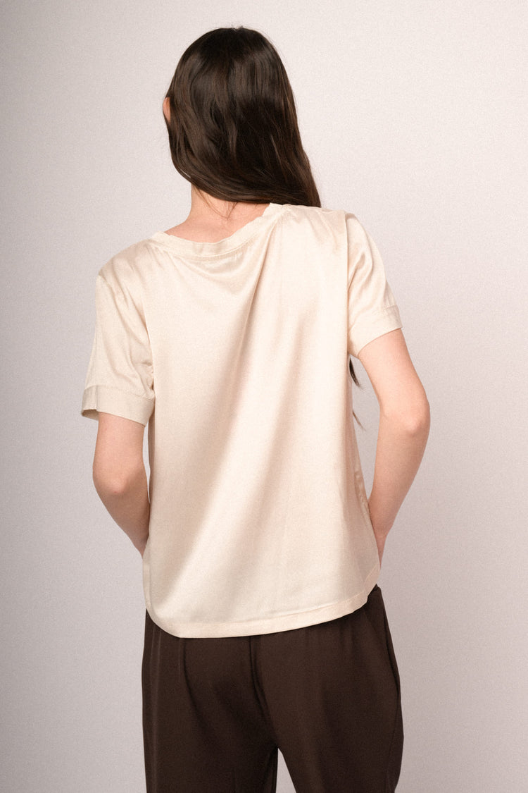 T-shirt in raso di viscosa beige