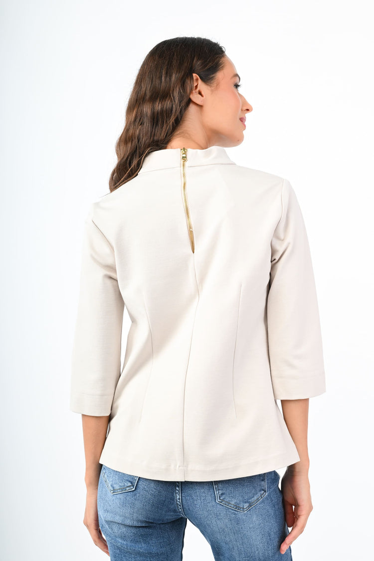 Blusa con collo a cratere