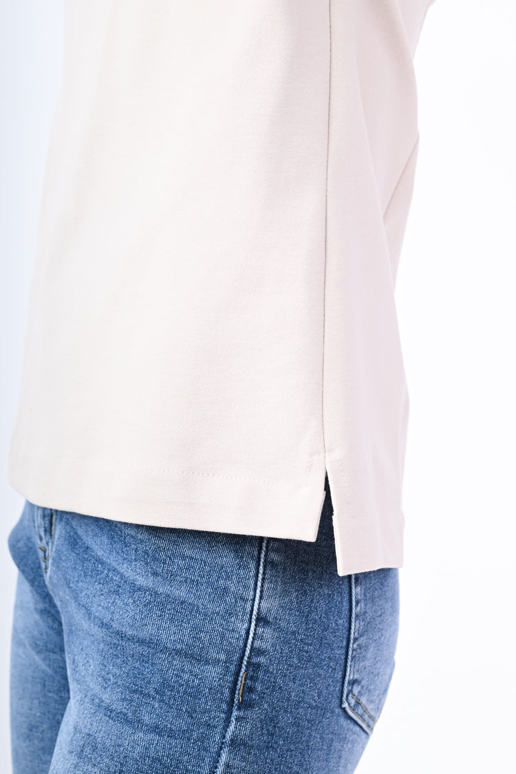 Blusa con collo a cratere