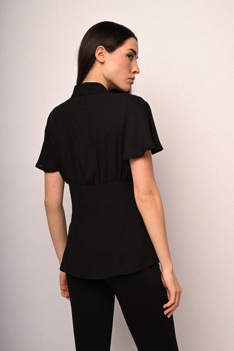 Camicia con maniche a farfalla