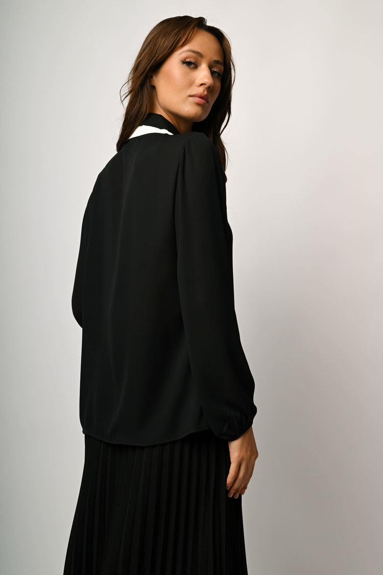 Camicia con doppio colletto