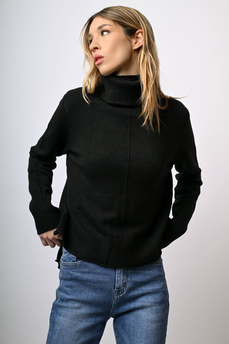 Dolcevita asimmetrico con spacchetti