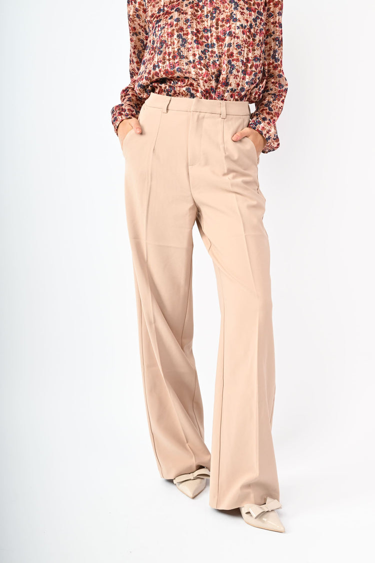 Pantaloni palazzo con piega stirata