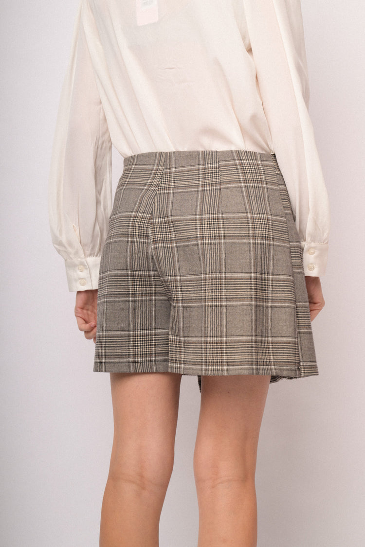 Gonna pantalone corta check grigio e beige