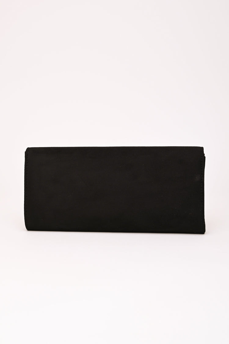Pochette in faux suede con placca a V
