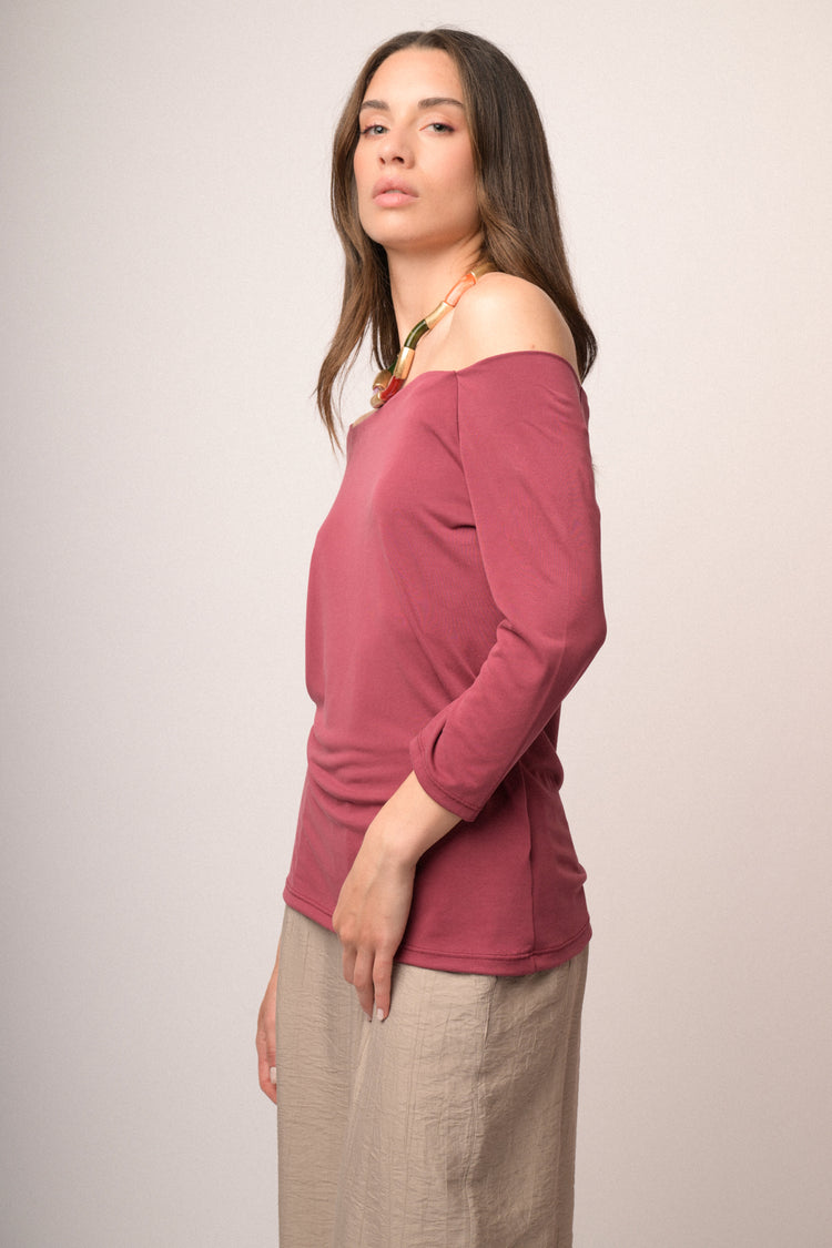 Maglia con scollo shiffer