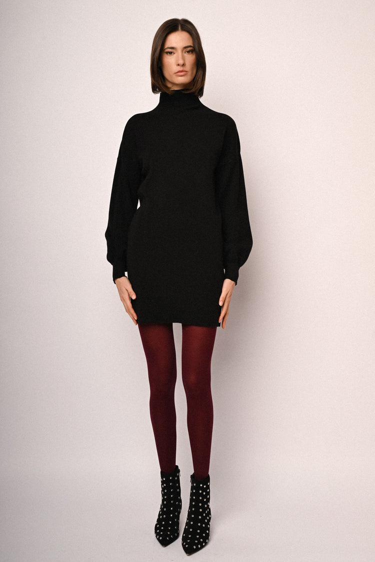 Mini abito in maglia con maniche lunghe