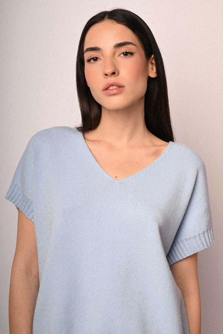 Pull con scollo a V e mezze maniche
