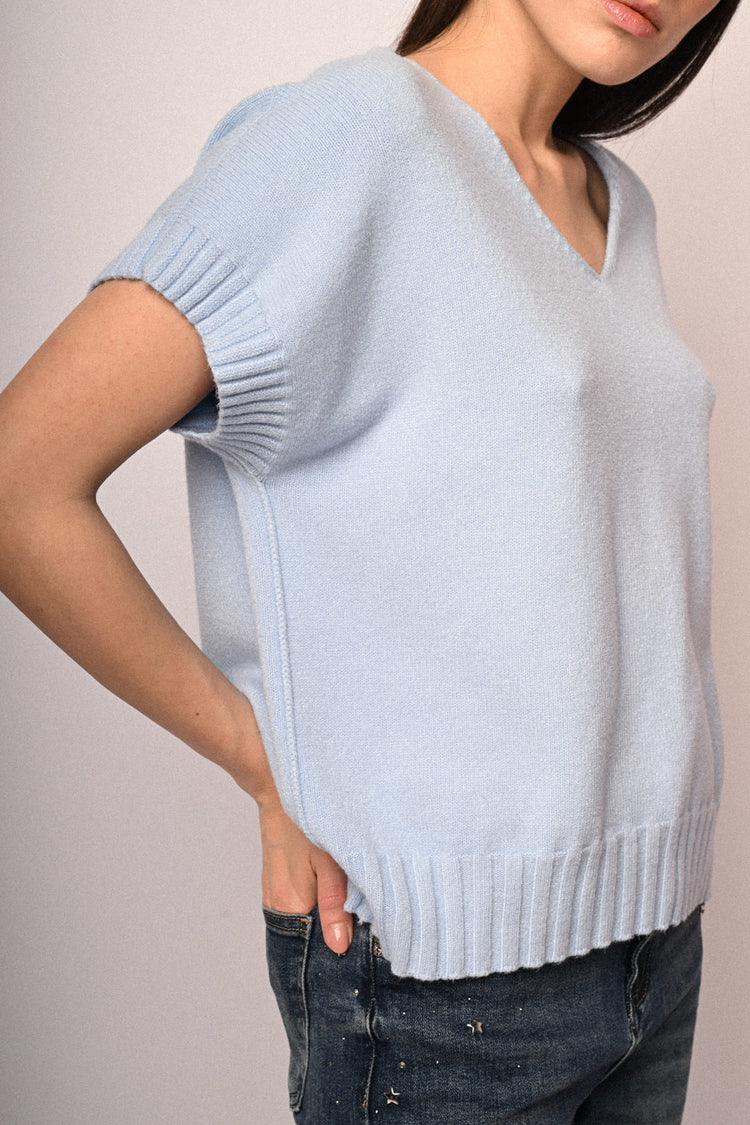Pull con scollo a V e mezze maniche