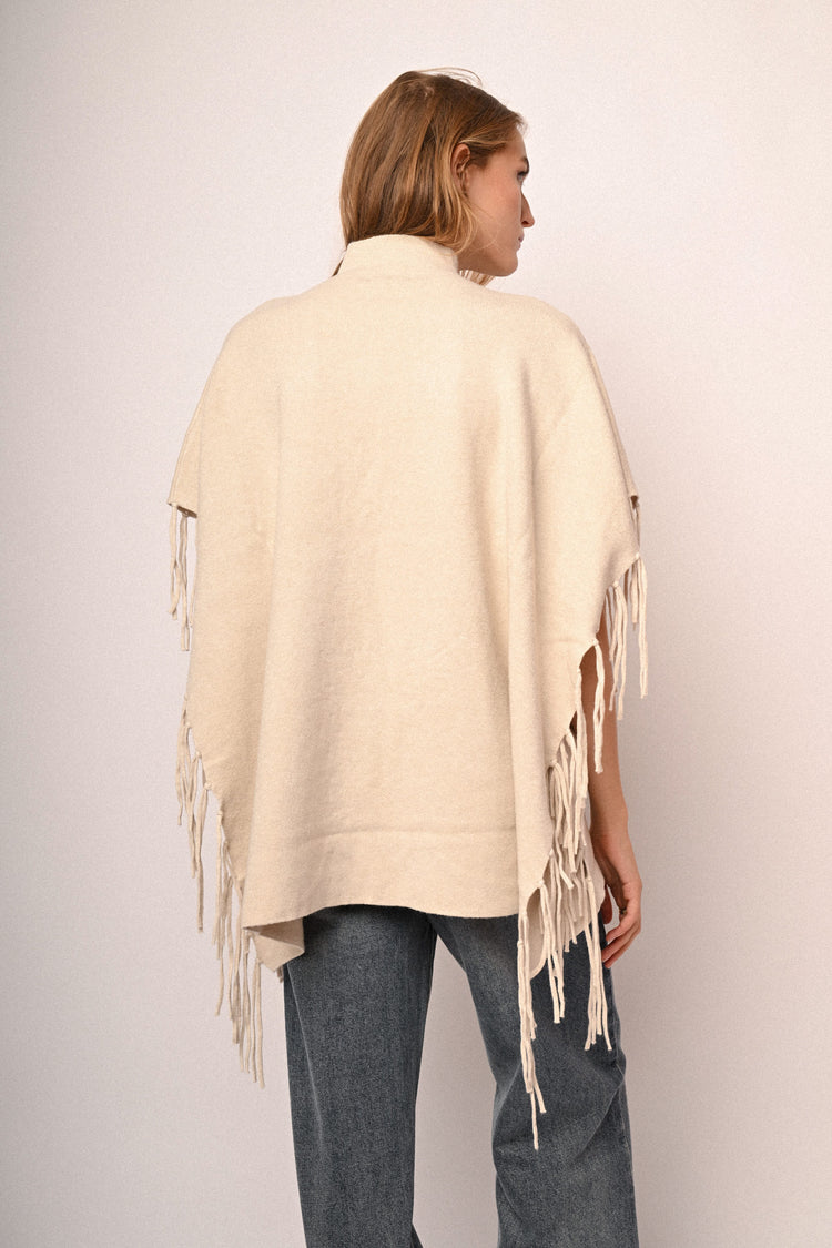 Poncho con frange