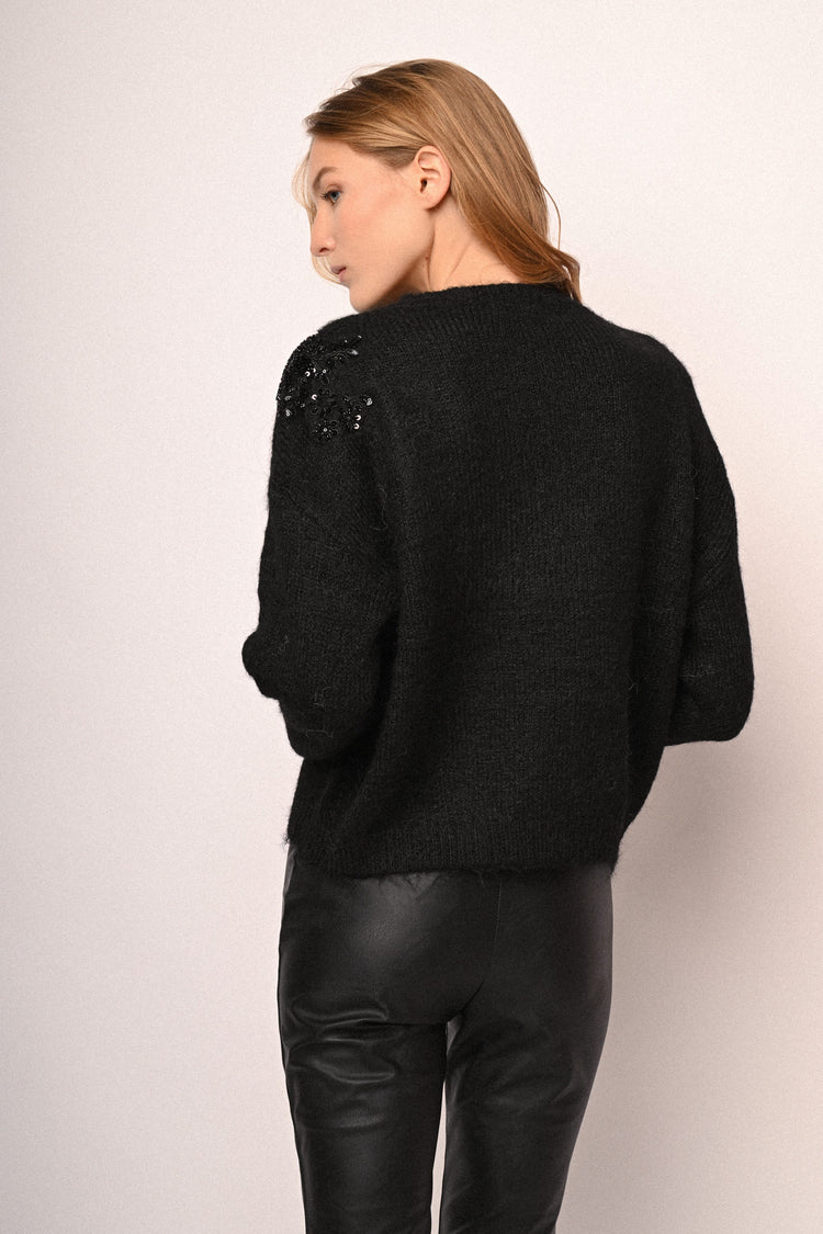 Maglia con applicazione preziosa
