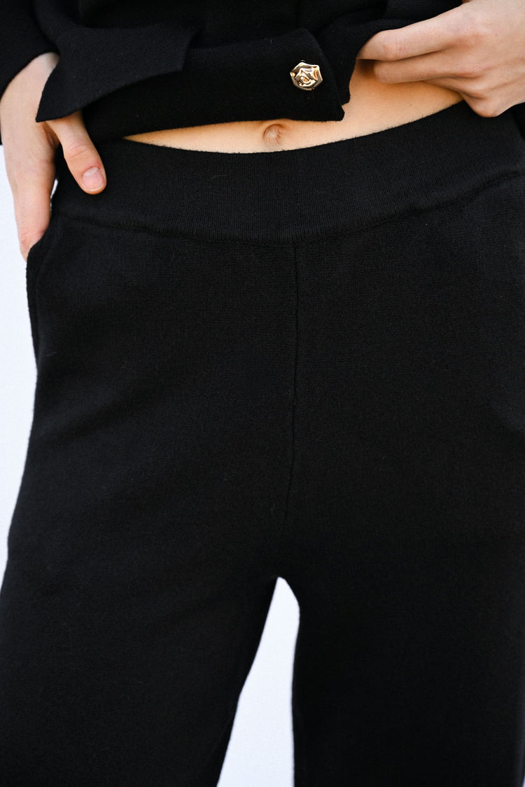 Pantaloni palazzo in maglia