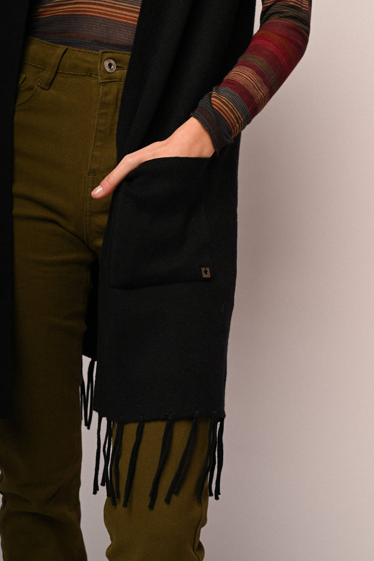 Gilet lungo con frange