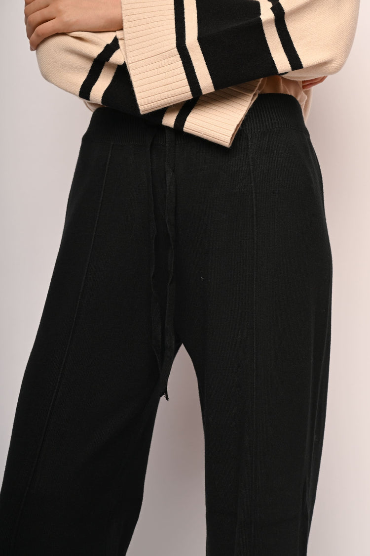 Pantaloni palazzo in maglia