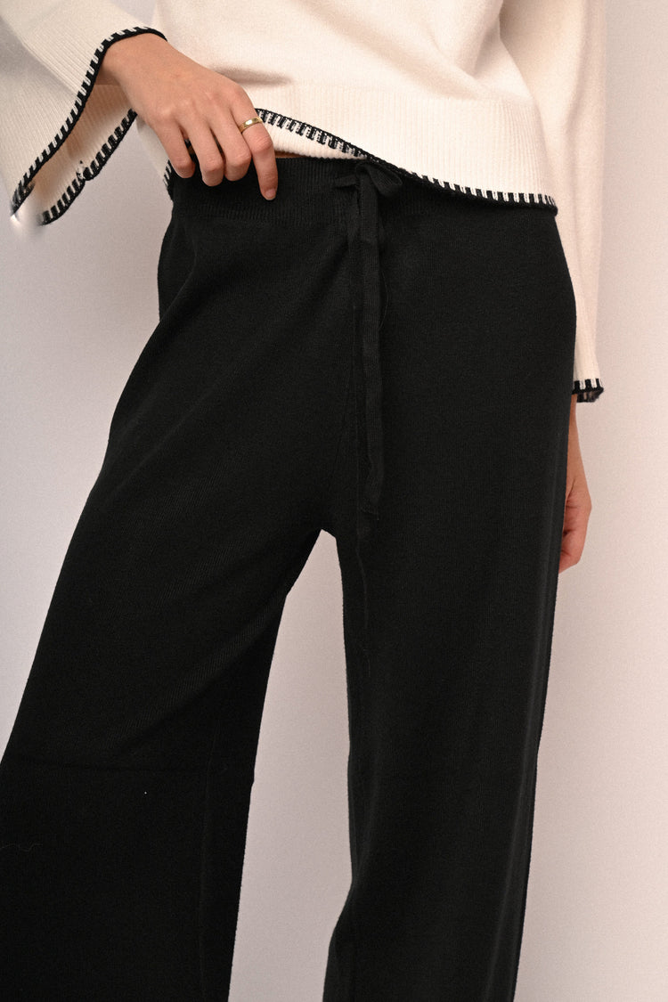 Pantaloni palazzo in maglia