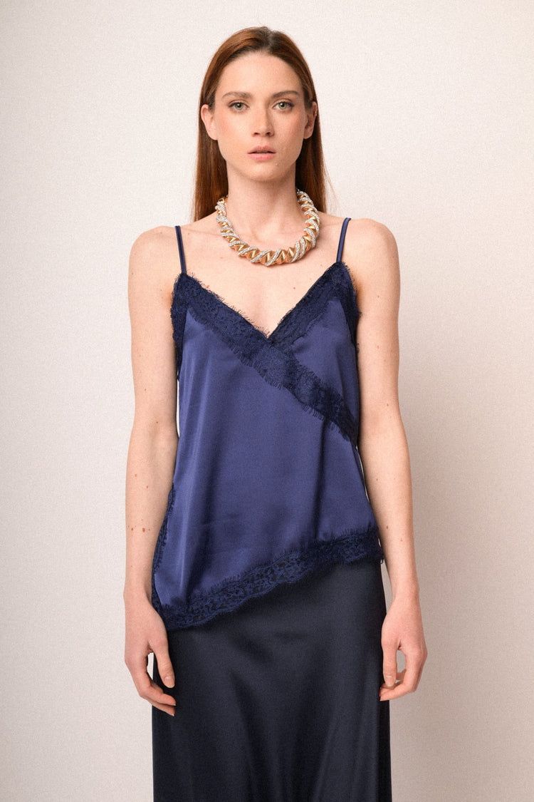 Top in raso con pizzo blu