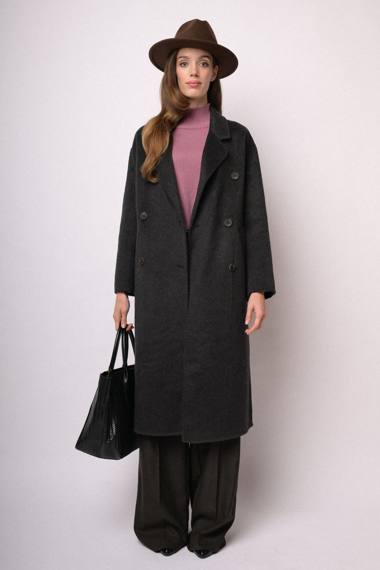 Cappotto lungo doppiopetto nero con cintura