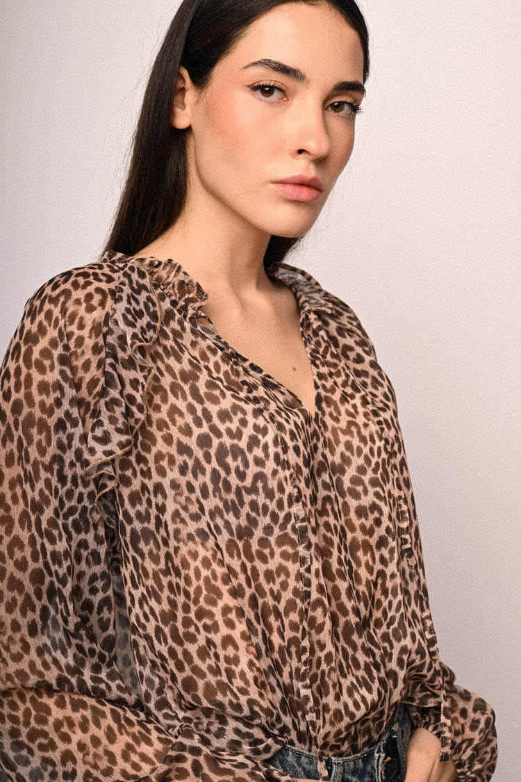 Blusa con laccetto e stampa animalier
