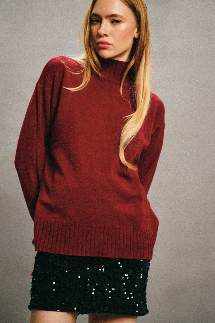 Pull oversize con collo a lupetto