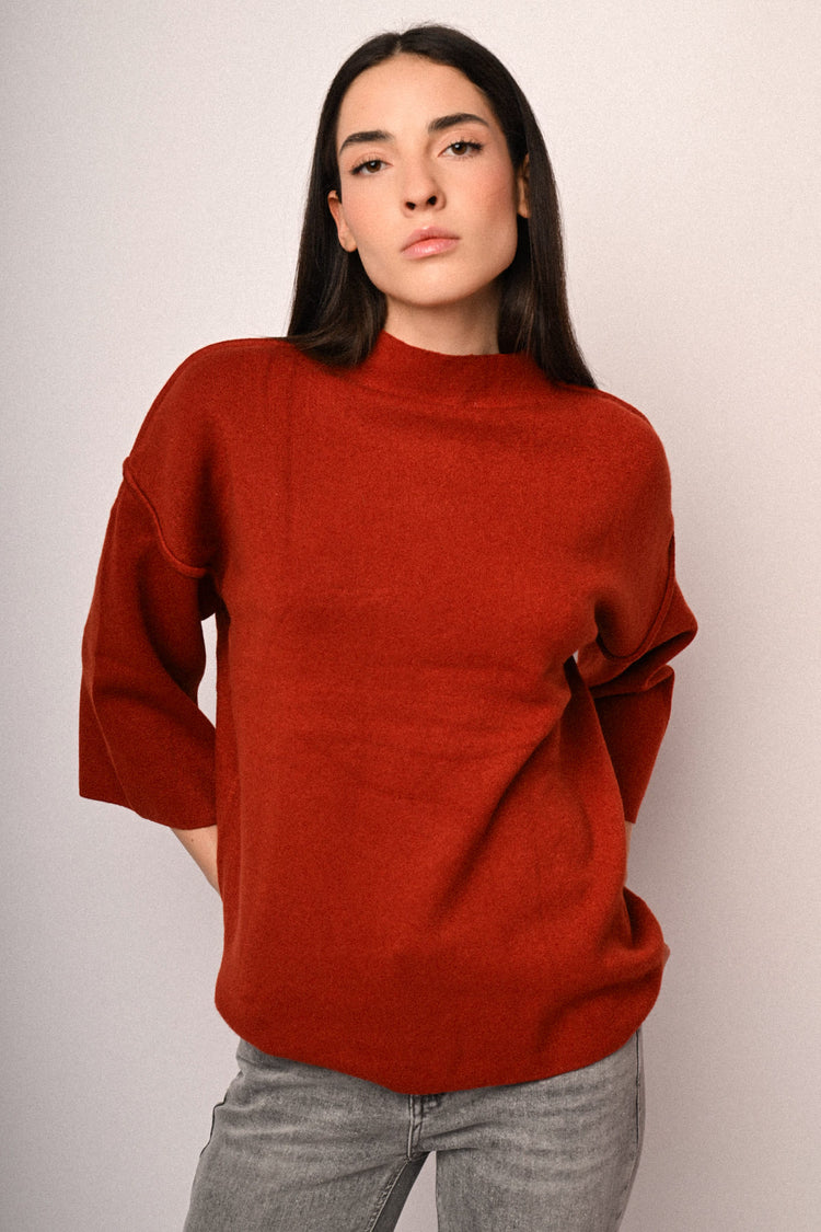 Pull con collo a cratere