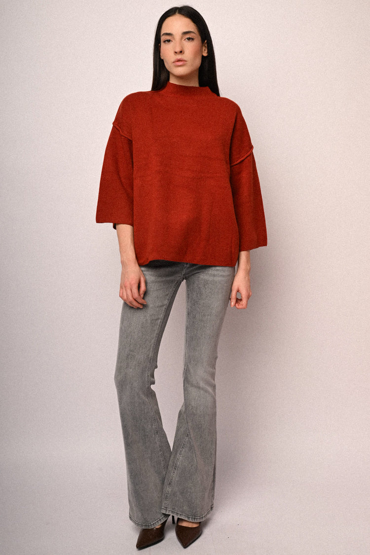 Pull con collo a cratere