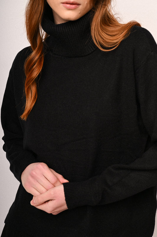 Maglia basic collo alto