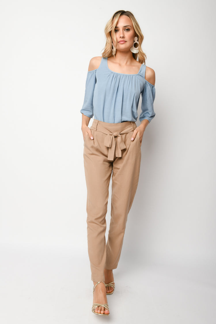 Pantaloni baggy con cintura