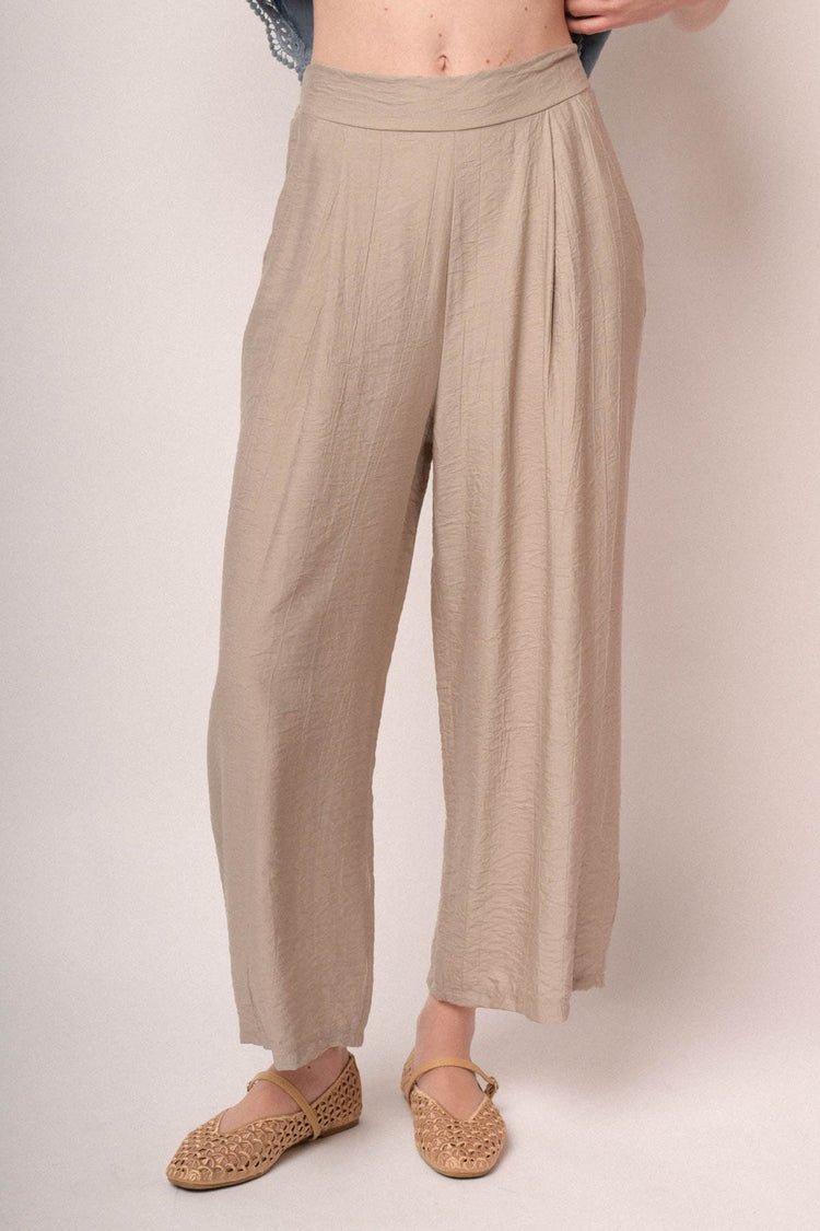 Pantaloni gaucho stropicciati
