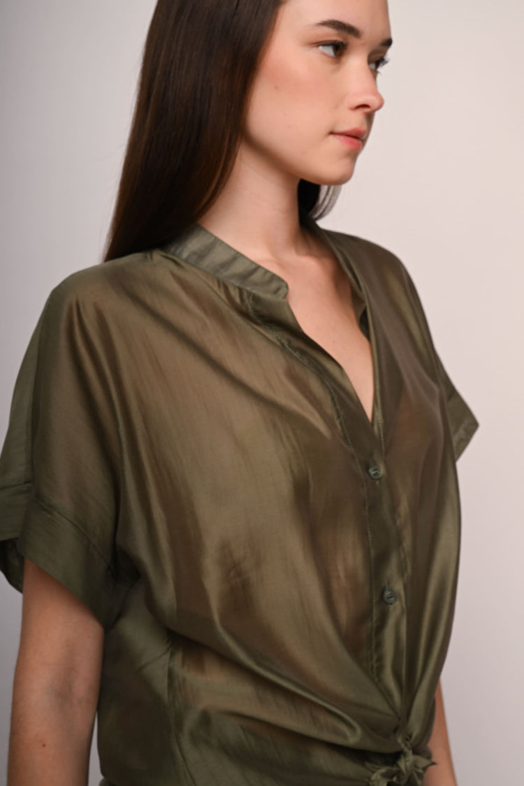 Camicia in mussola con nodo