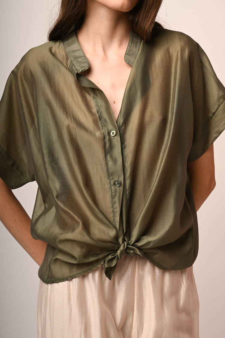 Camicia in mussola con nodo