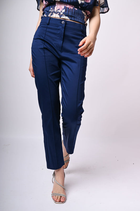 Pantaloni slim-fit con impuntura