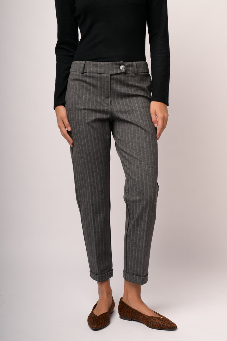 Pantaloni slim linguetta