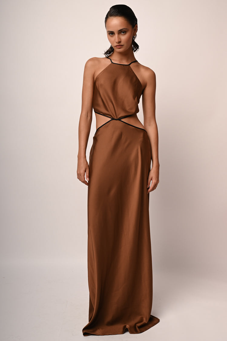 Abito lungo in raso con cut-out