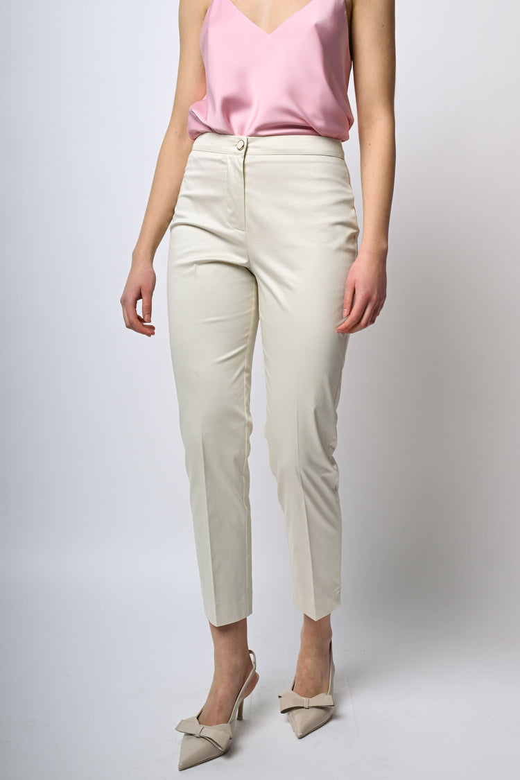 Pantaloni slim-fit in raso