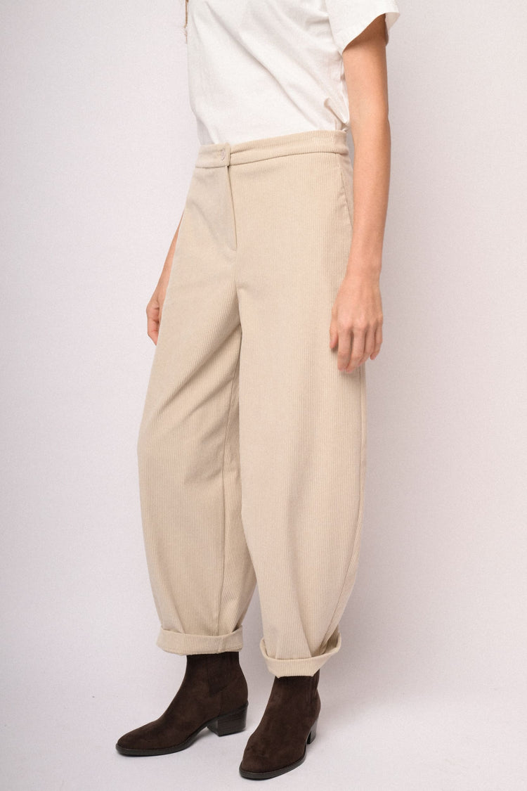 Pantaloni balloon beige in velluto a coste