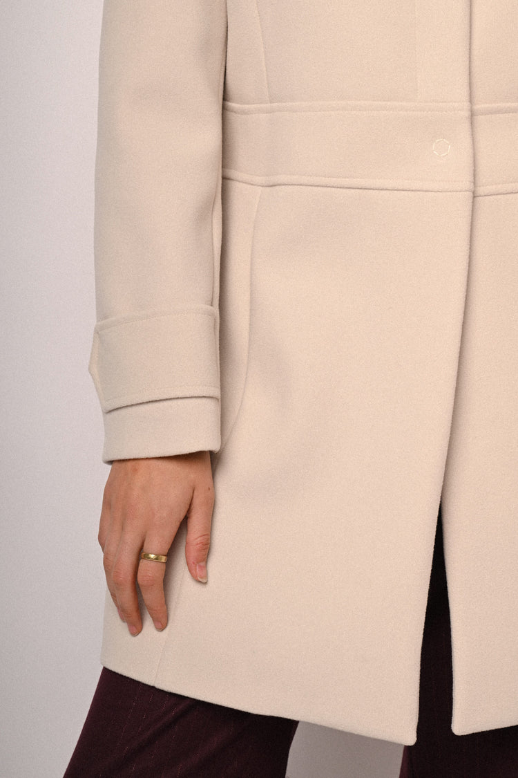 Cappotto con colletto alla coreana