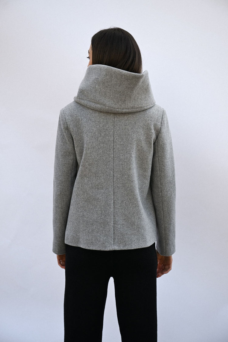 Cappotto doppiopetto corto