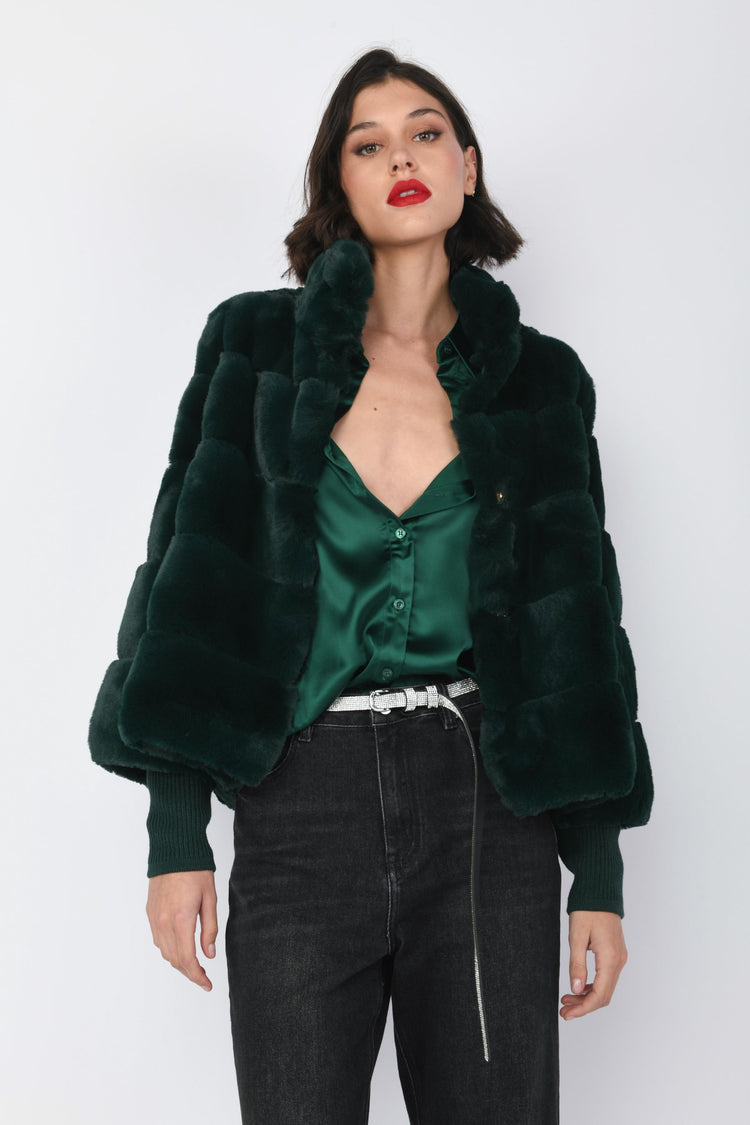 Giacca corta in faux fur