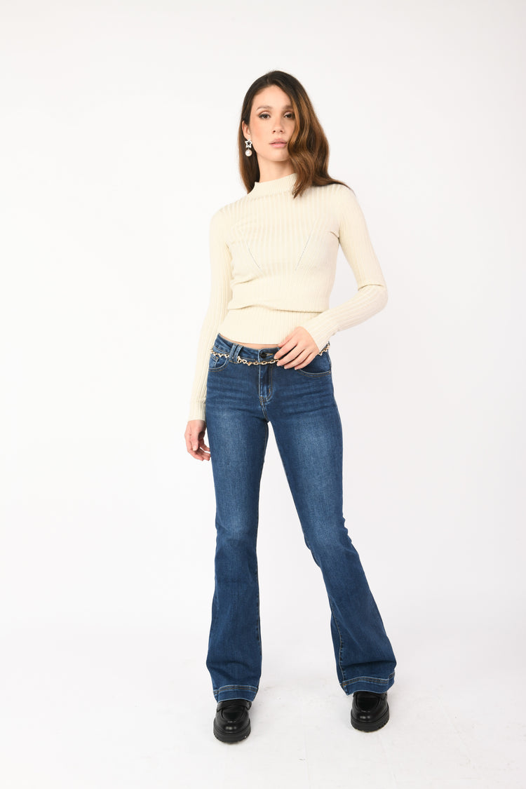 Jeans con cintura gioiello