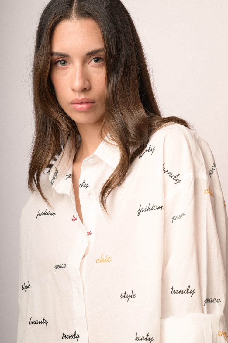 Camicia ricami