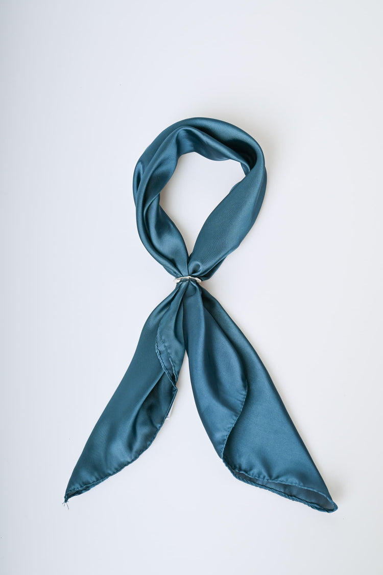 Foulard in raso a tinta unita