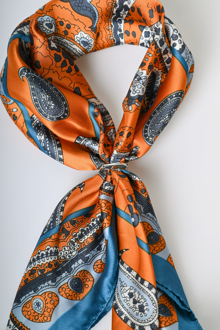Foulard a stampa paisley