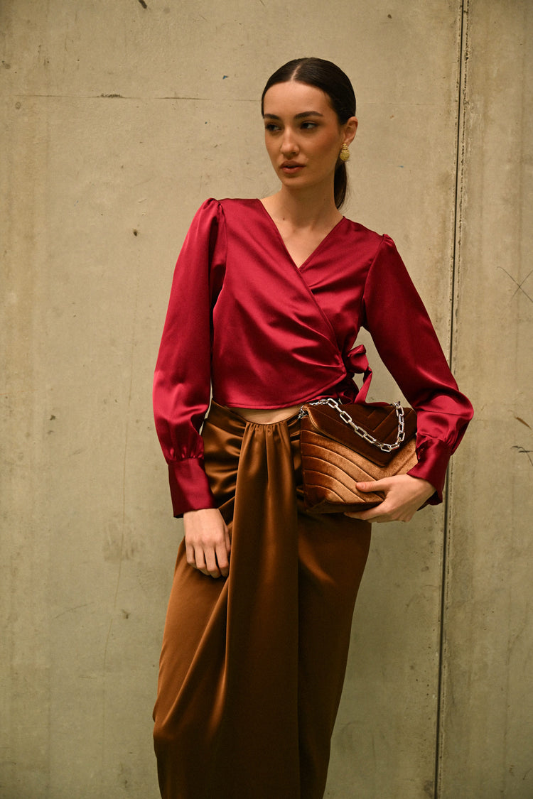 Blusa a portafoglio in raso
