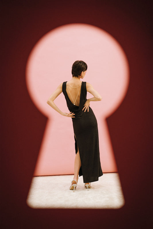 Abito lungo con catena cuore