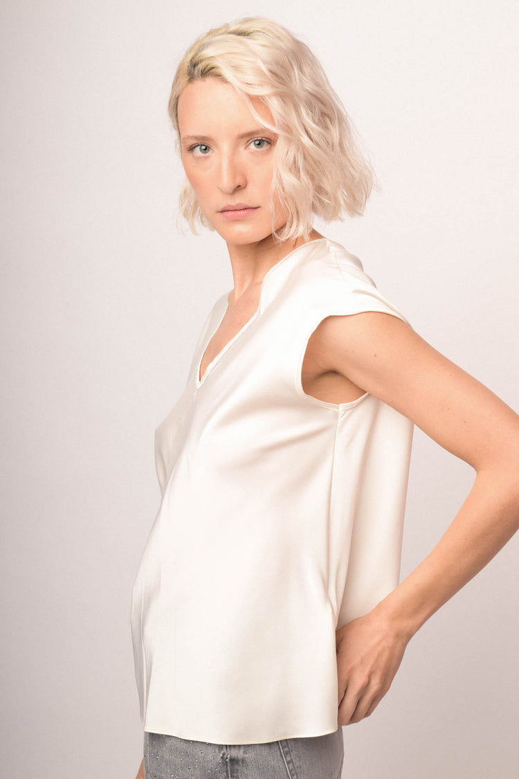 Top scollo V con strass