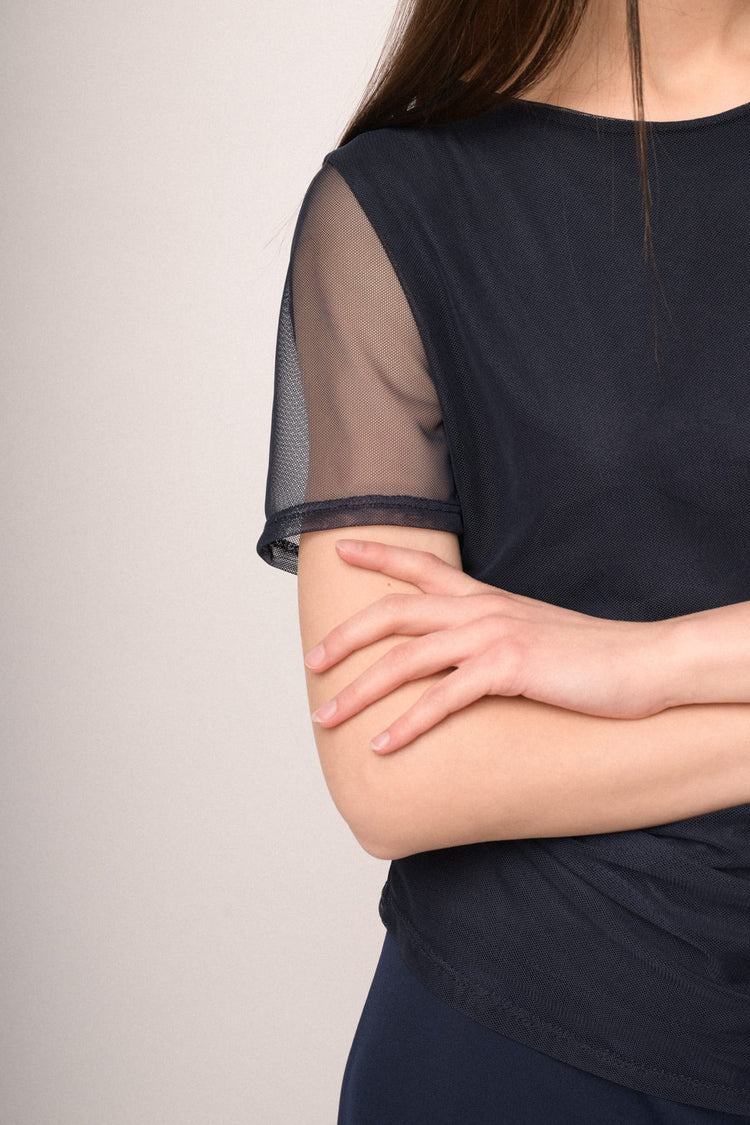 T-shirt a doppio strato in tulle blu scuro